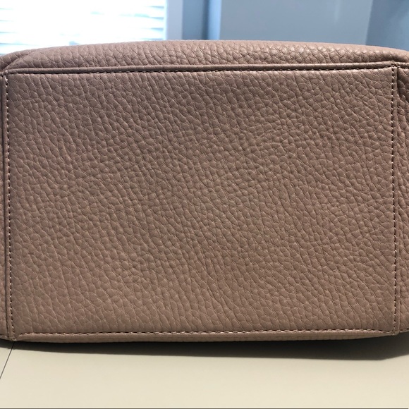 Pink Colab bag. Style and shape similar to Givenchy Antigona bag. - Picture 9 of 9